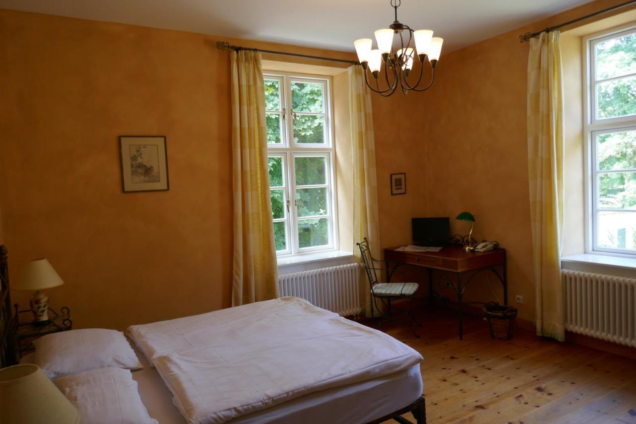 Landhaus Schloss Koelzow Kolzow Екстер'єр фото