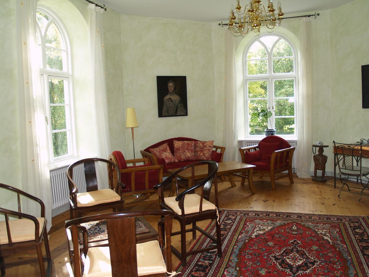 Landhaus Schloss Koelzow Kolzow Екстер'єр фото