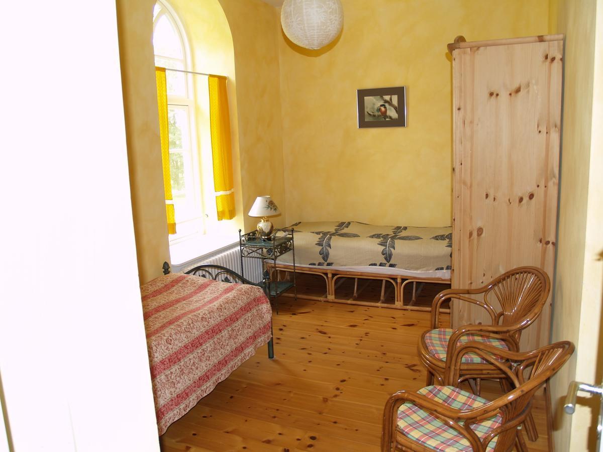 Landhaus Schloss Koelzow Kolzow Екстер'єр фото