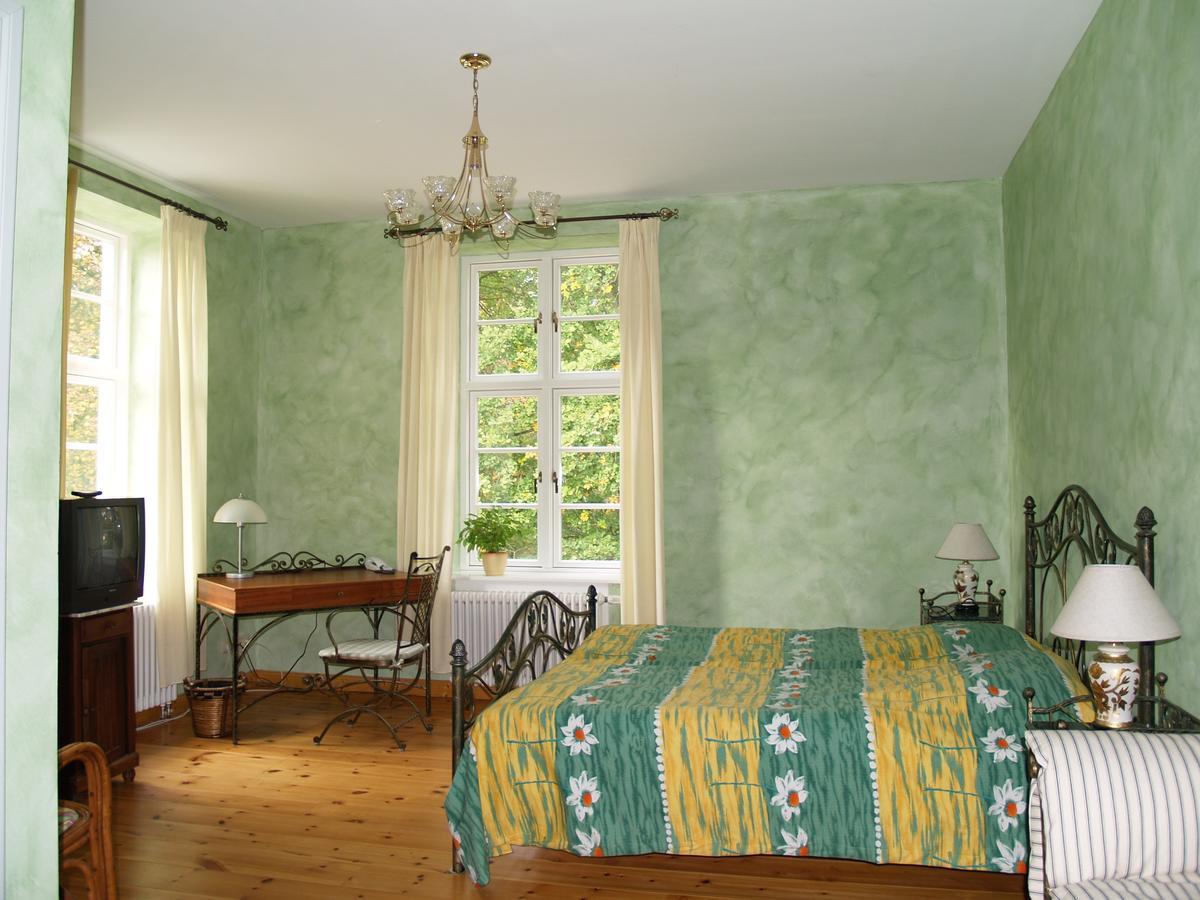 Landhaus Schloss Koelzow Kolzow Екстер'єр фото